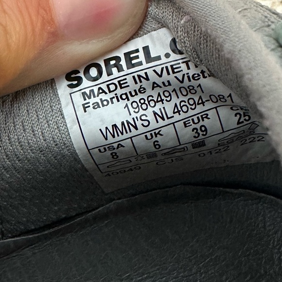 Sorel Gray and Mint Athletic Sneakers size 8 women’s - Picture 6 of 9